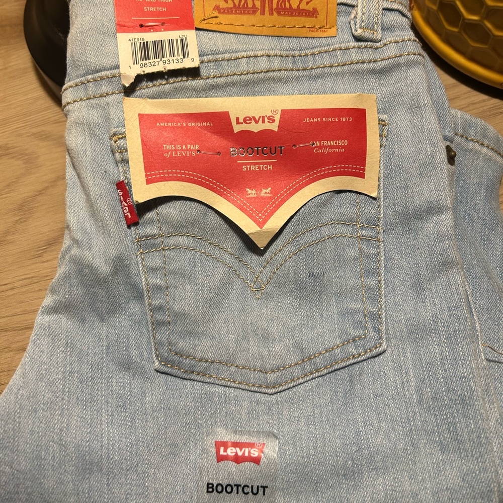 Levi's Sky Blue Bootcut Jeans NWT sku200
